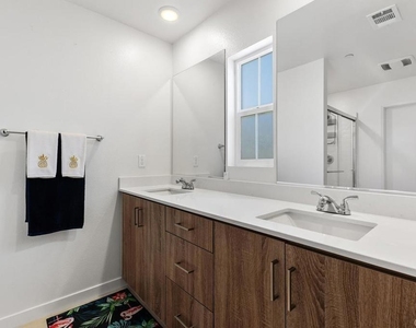 35161 Grove Trail - Photo Thumbnail 26