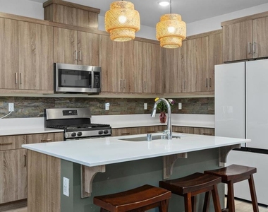 35161 Grove Trail - Photo Thumbnail 13