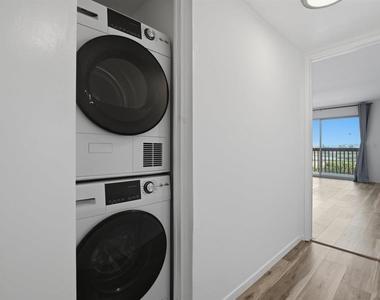 2475 Jefferson Street - Photo Thumbnail 15