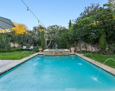 136 Emerald Bay - Photo Thumbnail 28