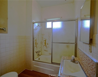3750 Taft Street - Photo Thumbnail 5
