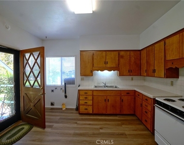 3750 Taft Street - Photo Thumbnail 7