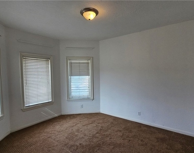 34172 Crystal Lantern Street - Photo Thumbnail 13