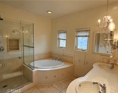 34172 Crystal Lantern Street - Photo Thumbnail 12