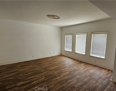 34172 Crystal Lantern Street - Photo Thumbnail 2
