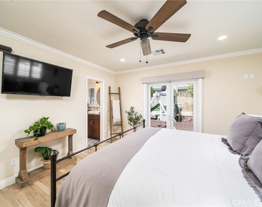 1025 Kent Drive - Photo Thumbnail 14