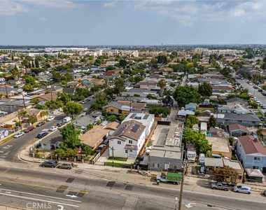 2120 E 92nd Street - Photo Thumbnail 1