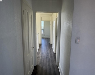 542 Grant St - Photo Thumbnail 10