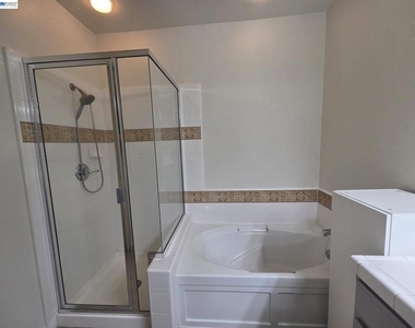 3727 Whitworth Dr - Photo Thumbnail 15