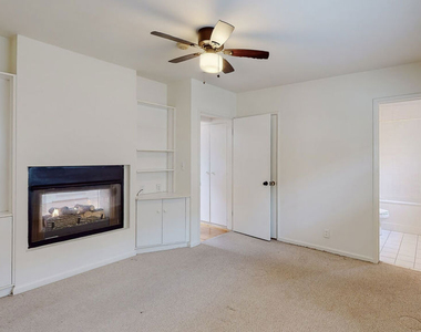 1123 10th Street - Photo Thumbnail 15