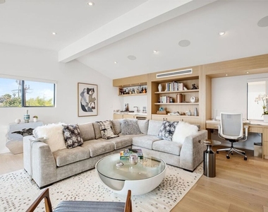 302 Ashland Avenue - Photo Thumbnail 13