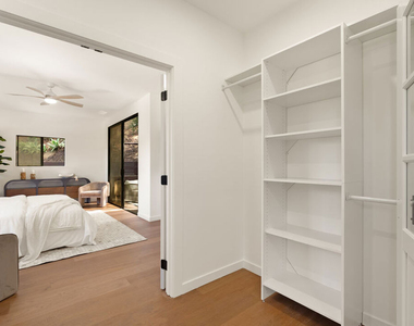 8506 Oak Court - Photo Thumbnail 36