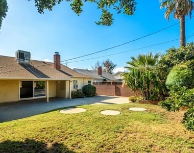 14745 Marlin Place - Photo Thumbnail 23