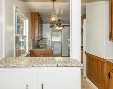 14745 Marlin Place - Photo Thumbnail 11