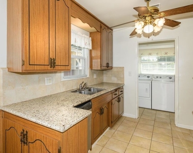 14745 Marlin Place - Photo Thumbnail 7