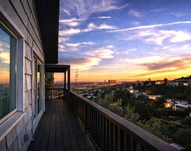 8810 Hollywood Boulevard - Photo Thumbnail 9