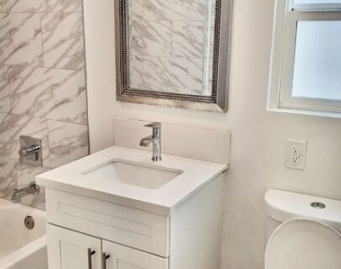1549 W 224th Street - Photo Thumbnail 5