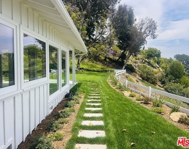 20645 Seaboard Road - Photo Thumbnail 15