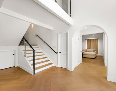 4491 Gayle Drive - Photo Thumbnail 12
