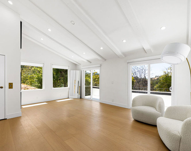 4491 Gayle Drive - Photo Thumbnail 15