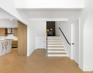 4491 Gayle Drive - Photo Thumbnail 3