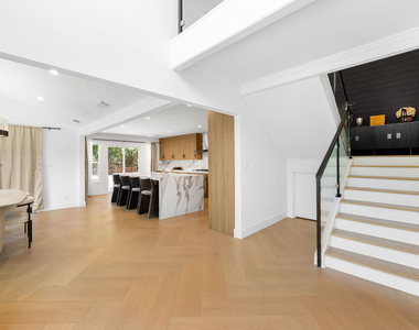 4491 Gayle Drive - Photo Thumbnail 4