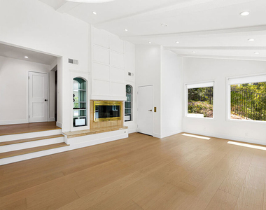 4491 Gayle Drive - Photo Thumbnail 17