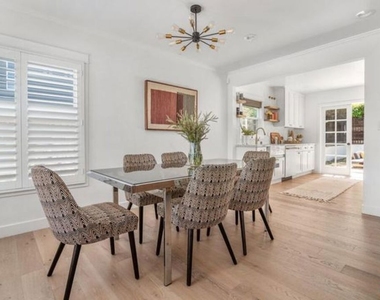 12248 Laurel Terrace Drive - Photo Thumbnail 9