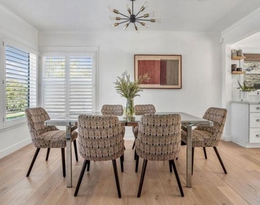 12248 Laurel Terrace Drive - Photo Thumbnail 10