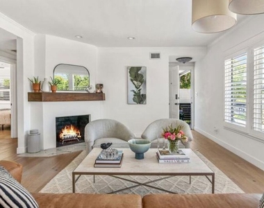 12248 Laurel Terrace Drive - Photo Thumbnail 6