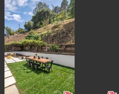 12248 Laurel Terrace Drive - Photo Thumbnail 26