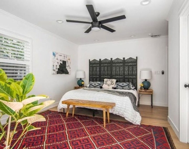 12248 Laurel Terrace Drive - Photo Thumbnail 17