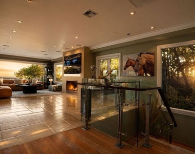 8740 W St Ives Drive - Photo Thumbnail 16