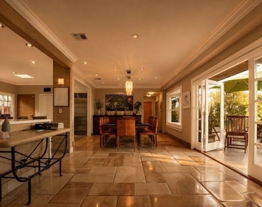 8740 W St Ives Drive - Photo Thumbnail 10