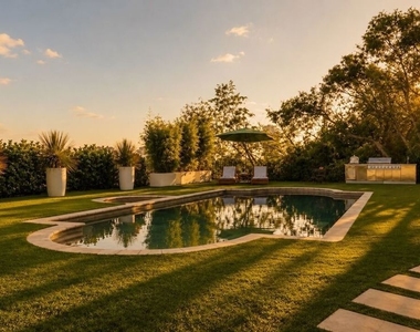 8740 W St Ives Drive - Photo Thumbnail 12