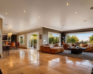 8740 W St Ives Drive - Photo Thumbnail 65