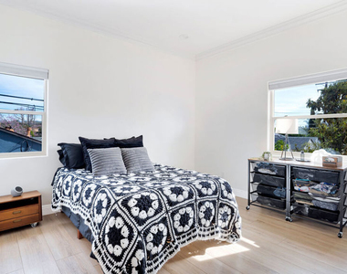 5136 Berryman Avenue - Photo Thumbnail 37