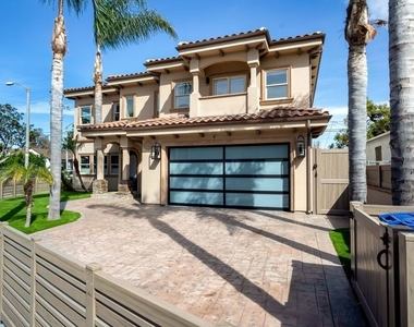 5136 Berryman Avenue - Photo Thumbnail 5