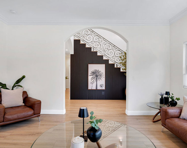 5136 Berryman Avenue - Photo Thumbnail 11