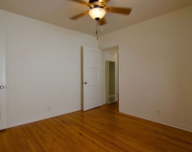 2916 Reservoir - Photo Thumbnail 2