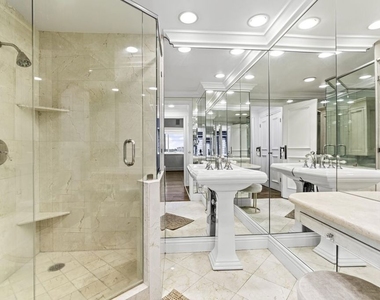 1155 N La Cienega Boulevard - Photo Thumbnail 19