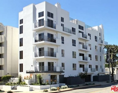 301 S Swall Drive - Photo Thumbnail 10