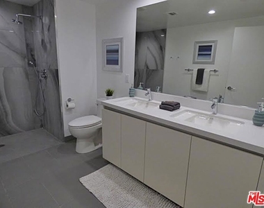1526 Armacost Avenue - Photo Thumbnail 13