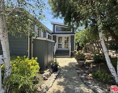 30473 Mulholland Hwy - Photo Thumbnail 2