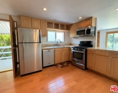 30473 Mulholland Hwy - Photo Thumbnail 11