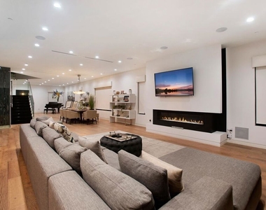 736 N Curson Avenue - Photo Thumbnail 13