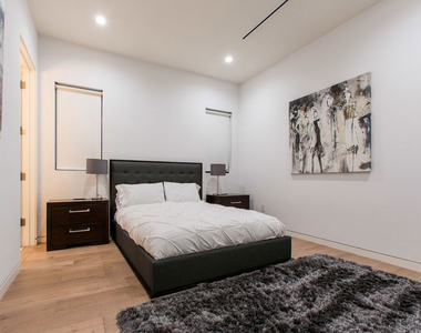 736 N Curson Avenue - Photo Thumbnail 38