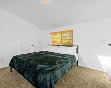 993 Cameron Drive - Photo Thumbnail 20
