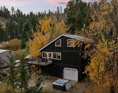 993 Cameron Drive - Photo Thumbnail 2