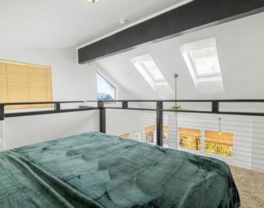 993 Cameron Drive - Photo Thumbnail 23